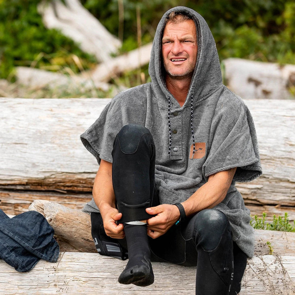 Slowtide Changing Poncho - The Digs
