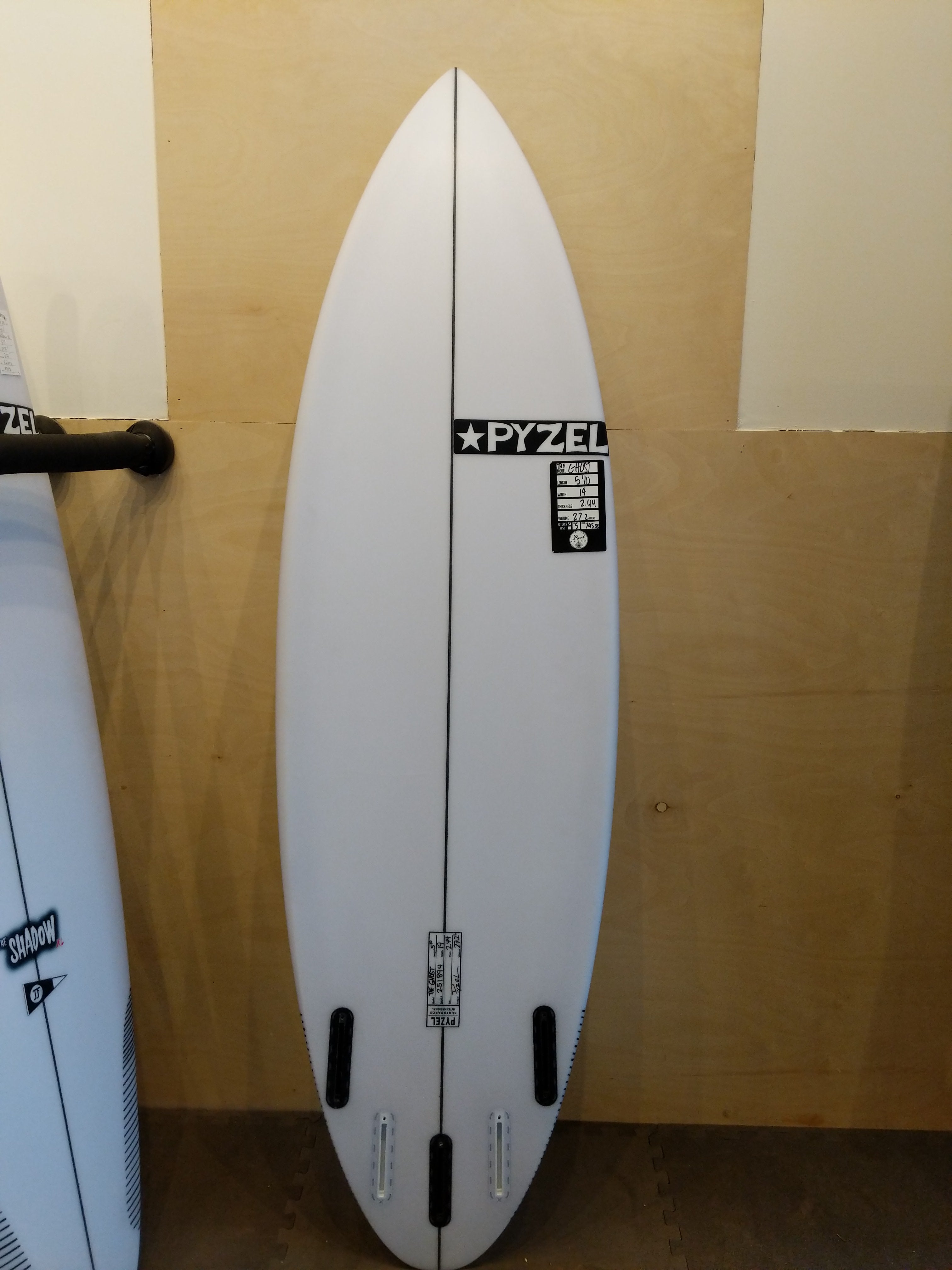 Pyzel Surfboards - The Ghost 5'10 x 19